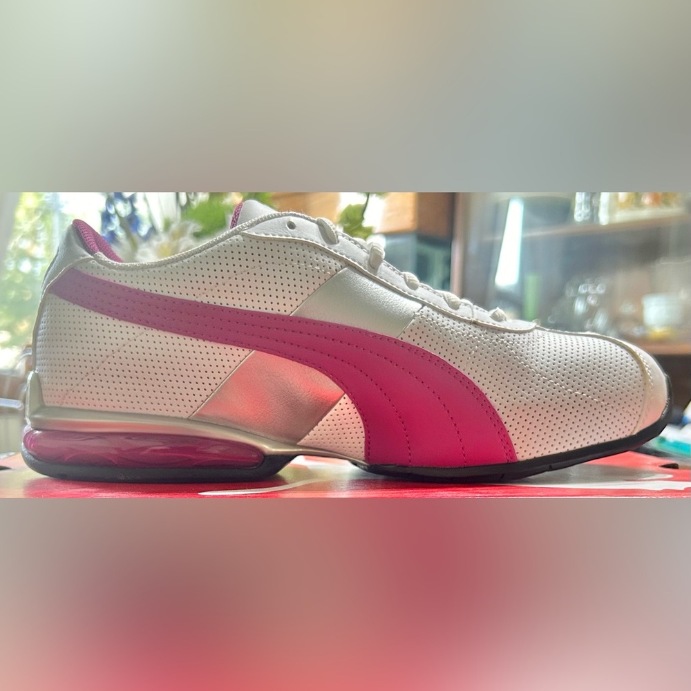 Shoes (Women’s)